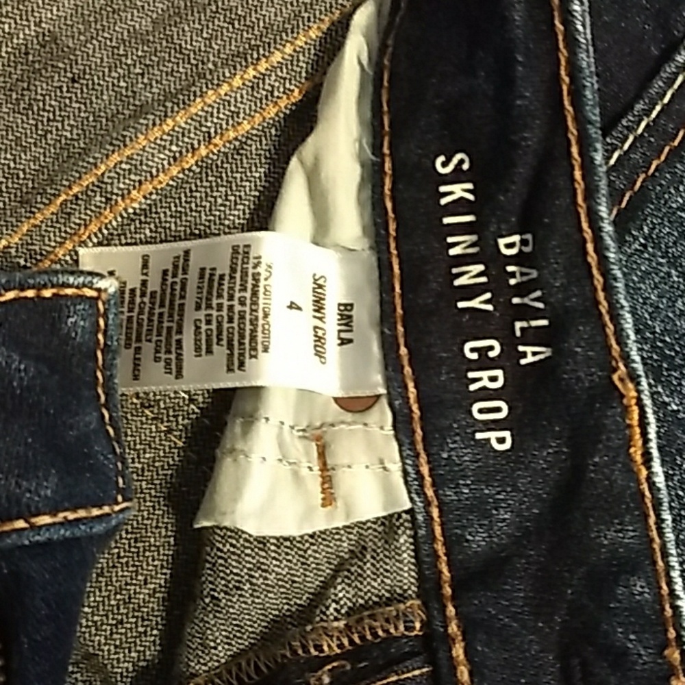 Aeropostale Cropped